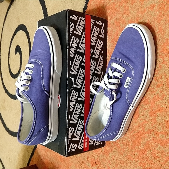 Vans Shoes - Vans Shoes